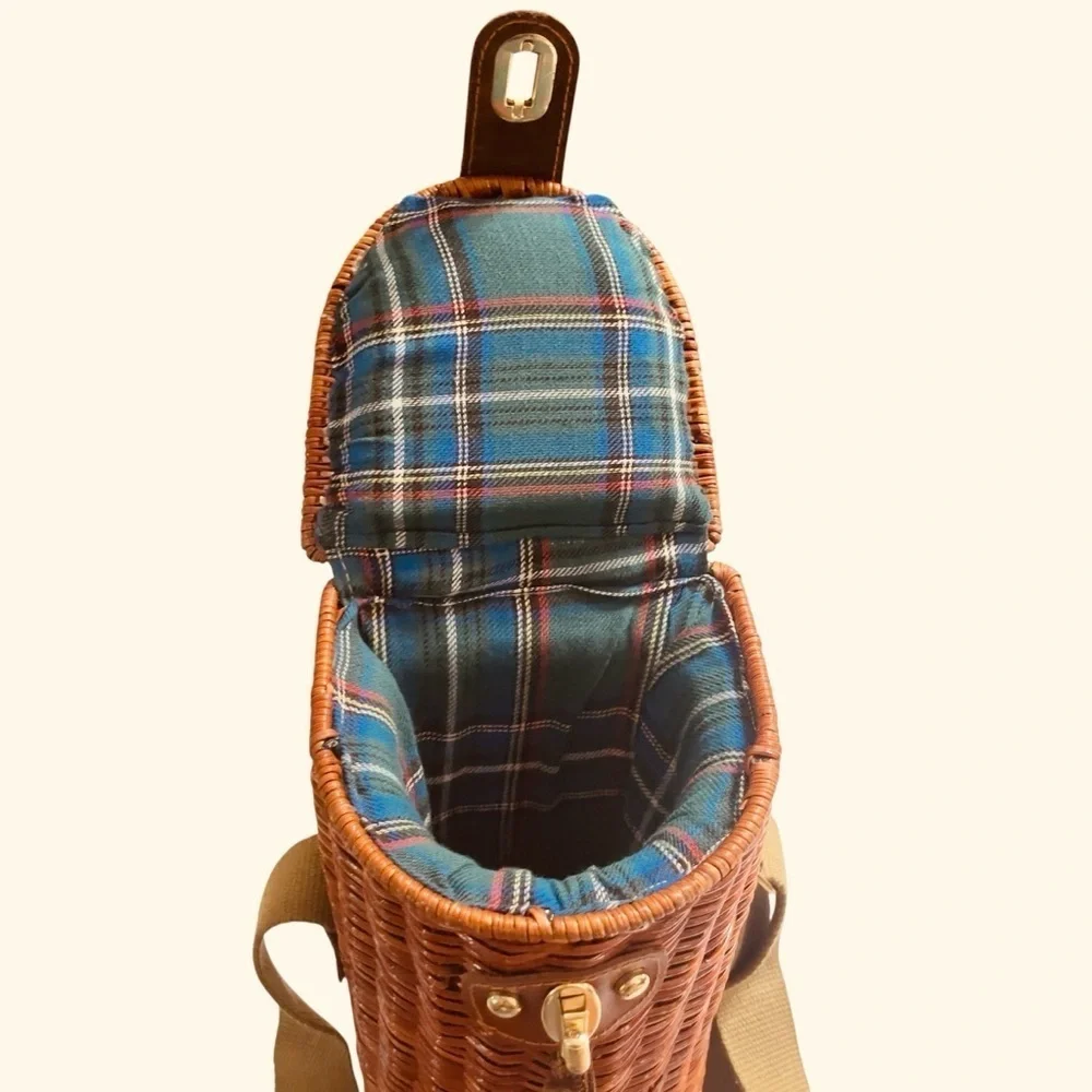VTG Beau Rivage Wicker Wine BottleHolder Carrier Picnic Case w/Strap & Corkscrew